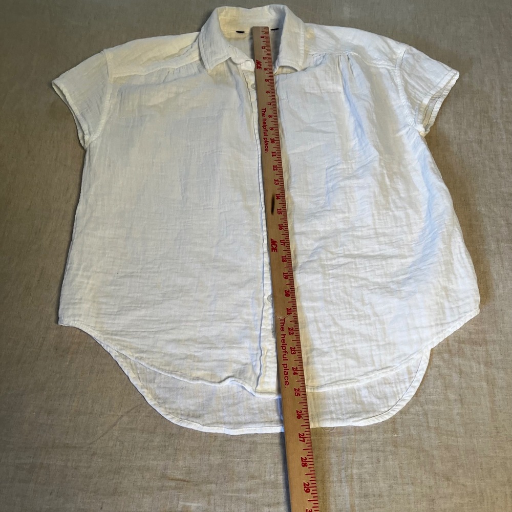 Gauze Short Sleeve Cotton Button-up Shirt - Picture 6 of 6